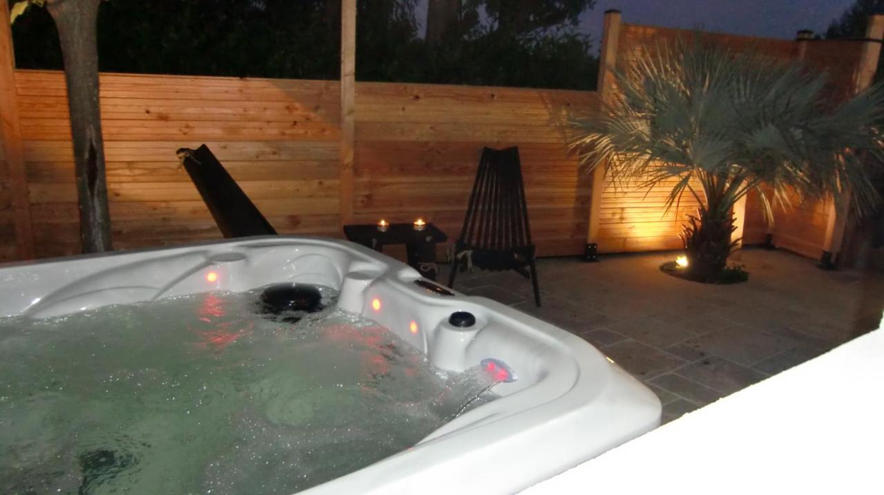 Casa Louise Suites And Spas Privatifs Sainte-Maxime Ngoại thất bức ảnh